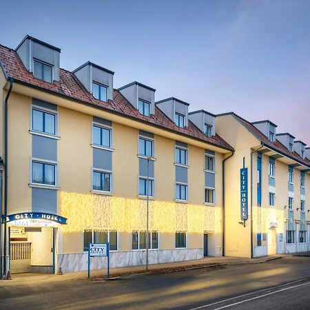City Hotel Stockerau Exterior photo